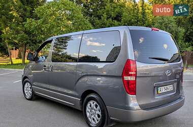 Минивэн Hyundai H-1 2011 в 