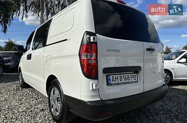 Грузопассажирский фургон Hyundai H-1 2011 в 