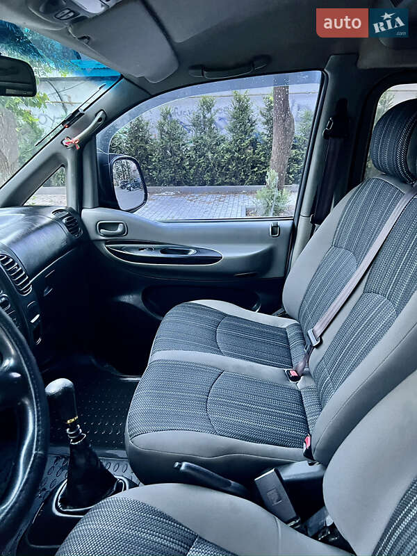 Минивэн Hyundai H-1 2007 в Ужгороде фото 15 Минивэн Hyundai H-1 2007 в Ужгороде