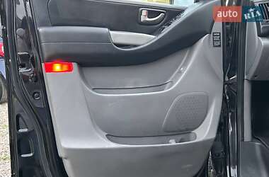 Минивэн Hyundai H-1 2012 в 