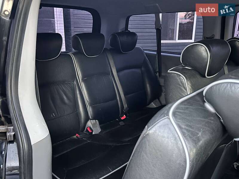 Минивэн Hyundai H-1 2012 в Одессе
