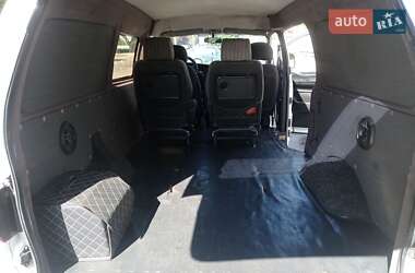 Мінівен Hyundai H-1 1999 в 