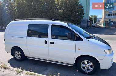 Мінівен Hyundai H-1 1999 в 