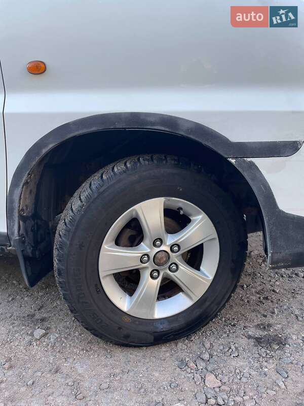 Минивэн Hyundai H-1 2000 в Подольске фото 8 Минивэн Hyundai H-1 2000 в Подольске