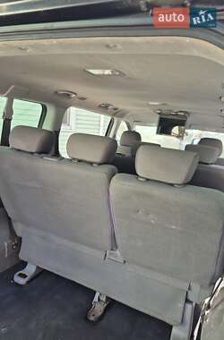 Мінівен Hyundai H-1 2011 в 