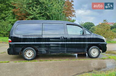 Минивэн Hyundai H-1 2005 в 
