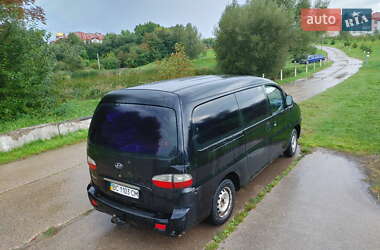 Минивэн Hyundai H-1 2005 в 
