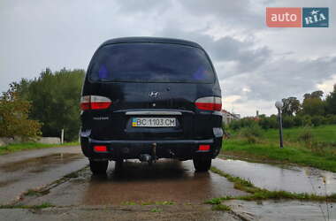 Минивэн Hyundai H-1 2005 в 