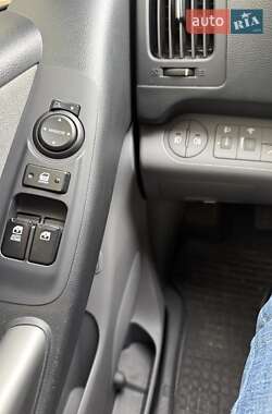 Мінівен Hyundai H-1 2019 в 