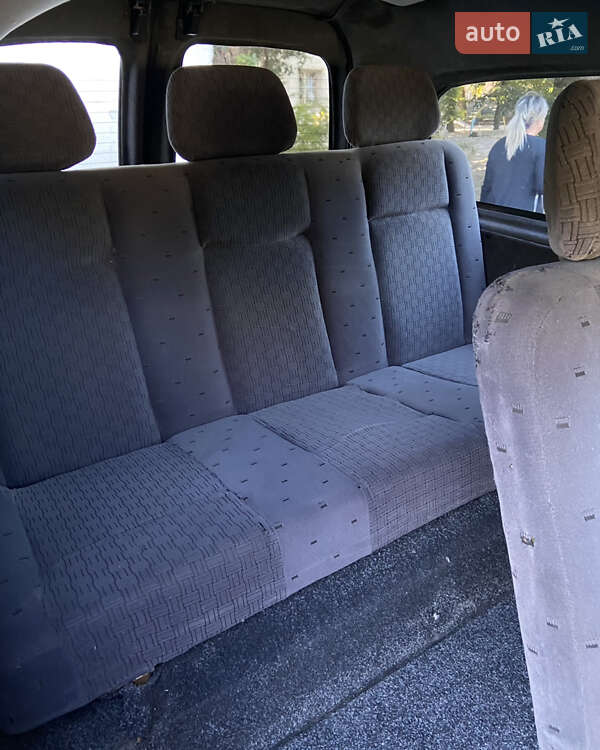 Мінівен Hyundai H-1 2002 в Одесі