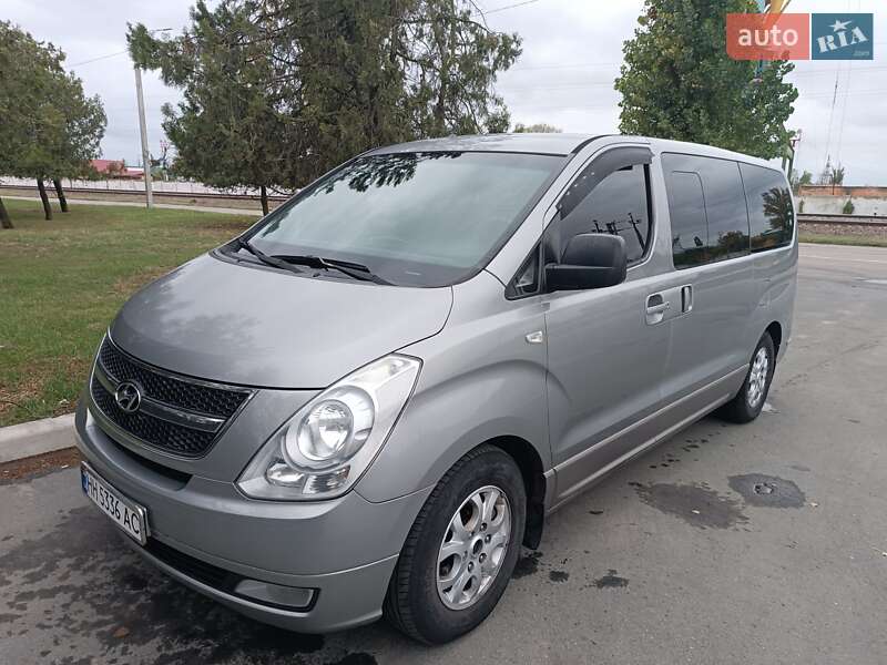 Минивэн Hyundai H-1 2010 в Измаиле
