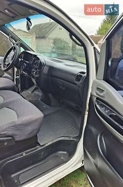 Грузовой фургон Hyundai H-1 2006 в 