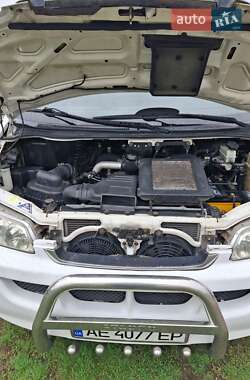 Грузовой фургон Hyundai H-1 2006 в 