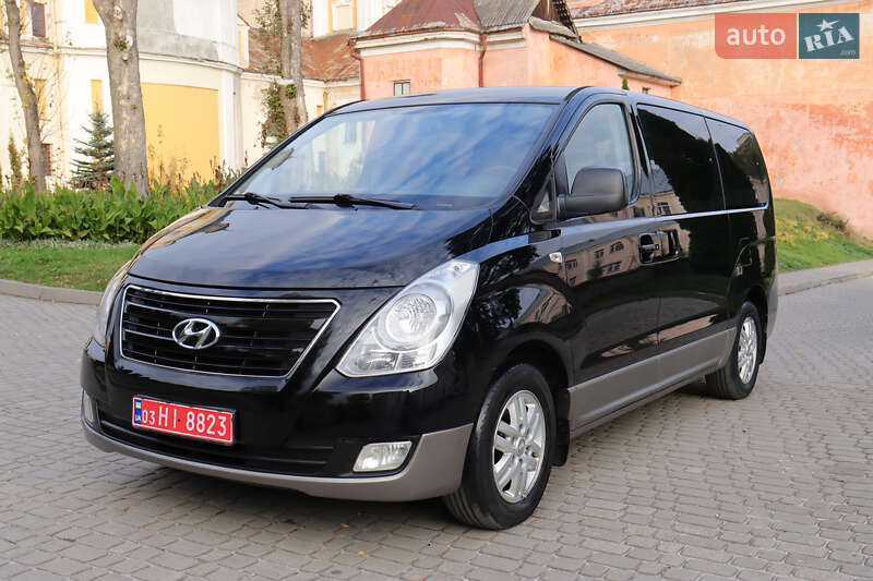 Мінівен Hyundai H-1 2016 в 