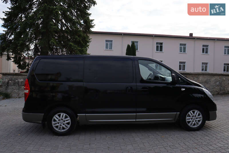 Мінівен Hyundai H-1 2016 в Тернополі