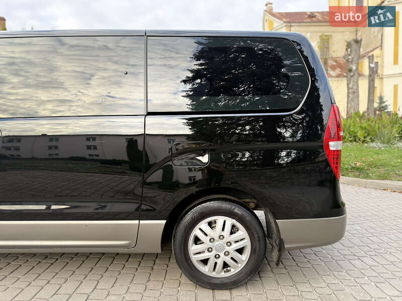Мінівен Hyundai H-1 2016 в Тернополі
