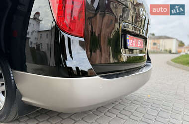 Мінівен Hyundai H-1 2016 в 