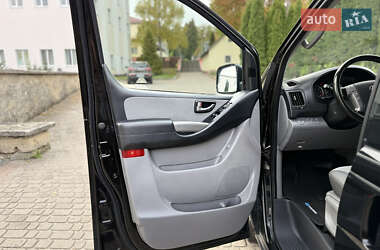 Мінівен Hyundai H-1 2016 в 