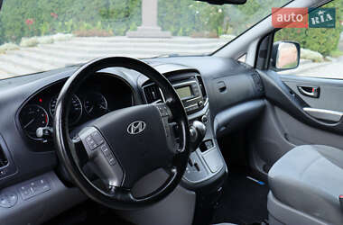 Мінівен Hyundai H-1 2016 в 
