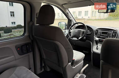 Мінівен Hyundai H-1 2016 в 