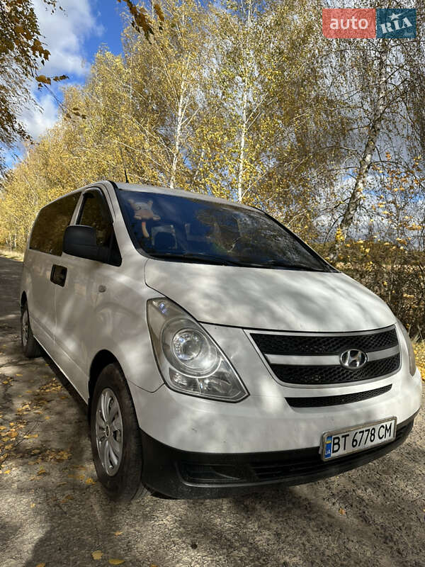 Мінівен Hyundai H-1 2008 в Бару фото 9 Мінівен Hyundai H-1 2008 в Бару
