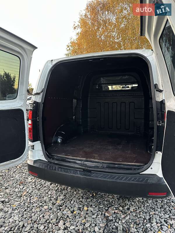 Минивэн Hyundai H-1 2011 в Смеле фото 20 Минивэн Hyundai H-1 2011 в Смеле