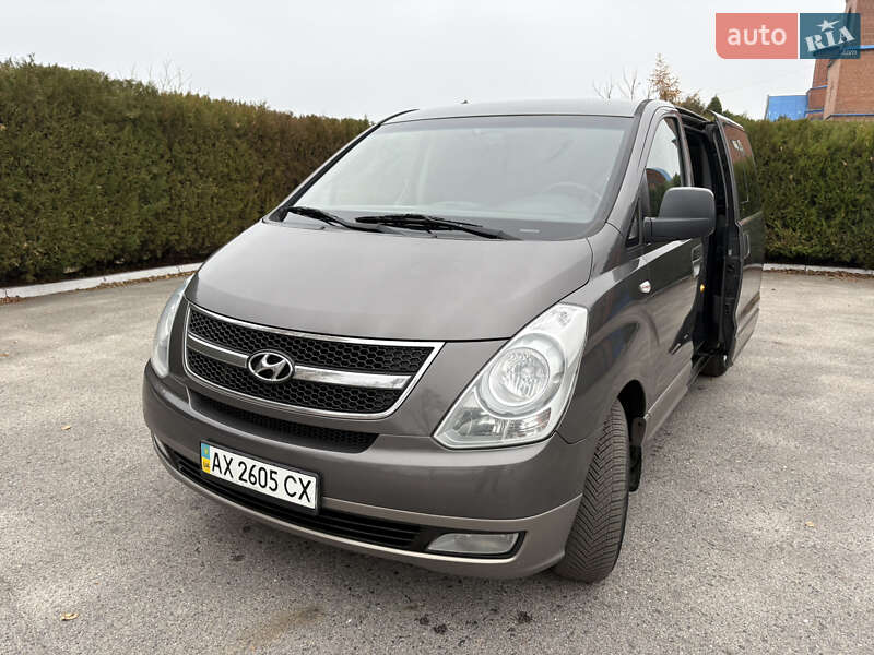 Hyundai H-1 2012 Hyundai H-1 2012