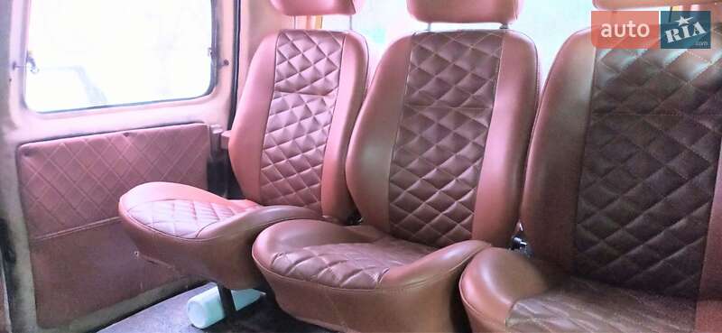 Мінівен Hyundai H-1 2005 в Києві