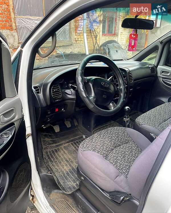 Вантажний фургон Hyundai H-1 2007 в Первомайську фото 2 Вантажний фургон Hyundai H-1 2007 в Первомайську