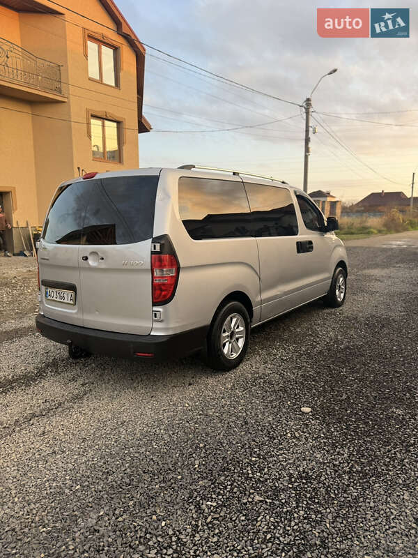 Мінівен Hyundai H-1 2008 в Виноградові фото 5 Мінівен Hyundai H-1 2008 в Виноградові