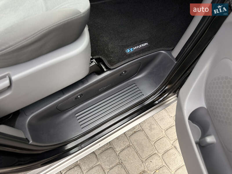 Минивэн Hyundai H-1 2016 в Тернополе фото 88 Минивэн Hyundai H-1 2016 в Тернополе