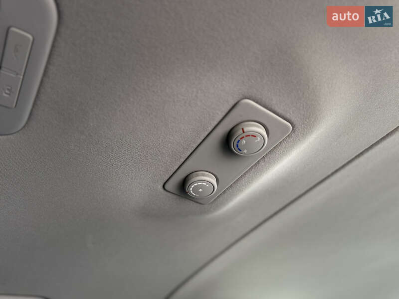 Минивэн Hyundai H-1 2016 в Тернополе фото 100 Минивэн Hyundai H-1 2016 в Тернополе