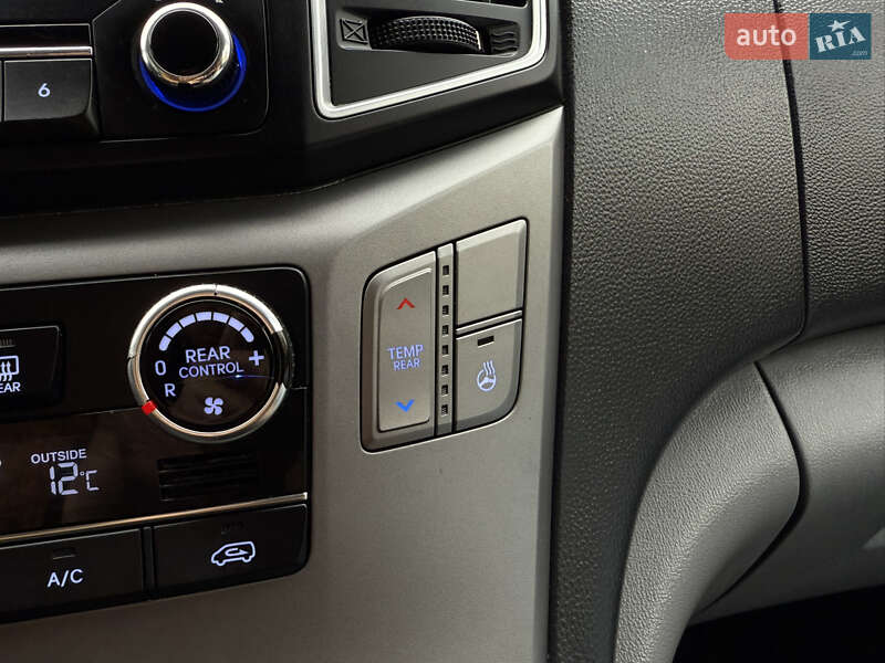 Минивэн Hyundai H-1 2016 в Тернополе фото 117 Минивэн Hyundai H-1 2016 в Тернополе