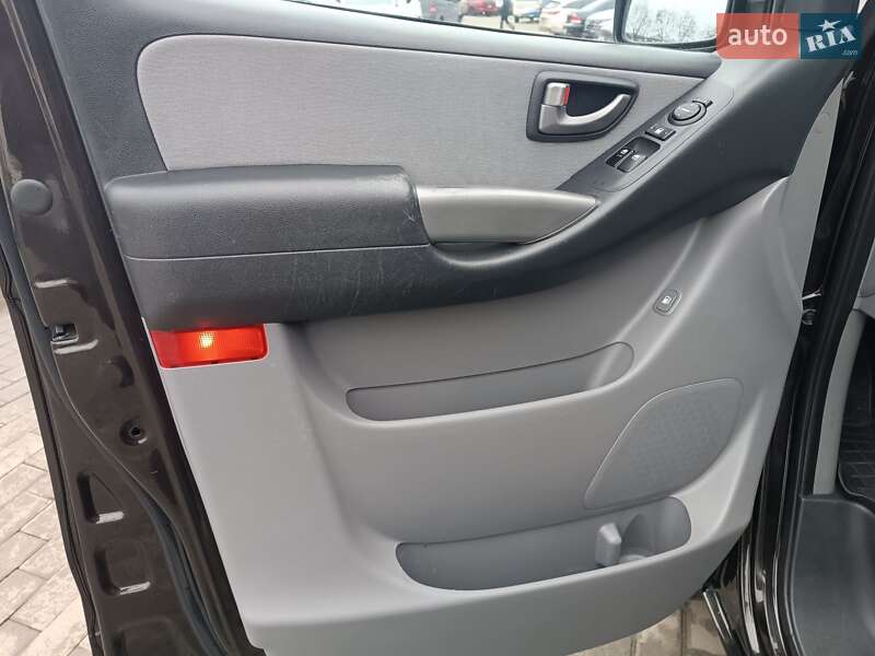 Минивэн Hyundai H-1 2016 в Полтаве