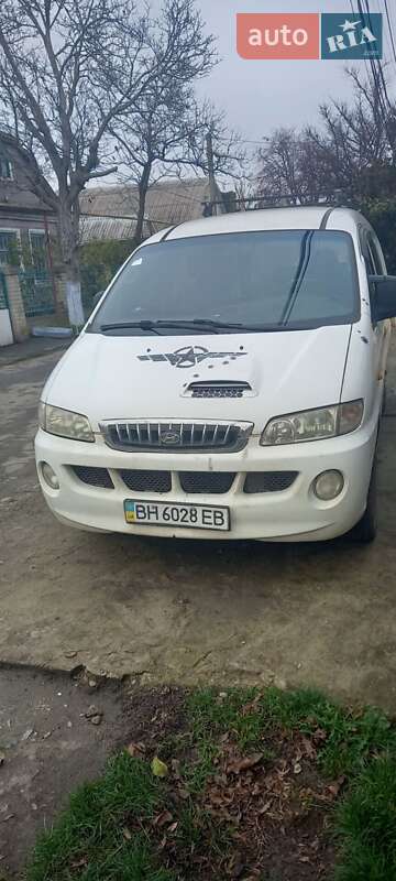 Минивэн Hyundai H-1 2006 в Одессе