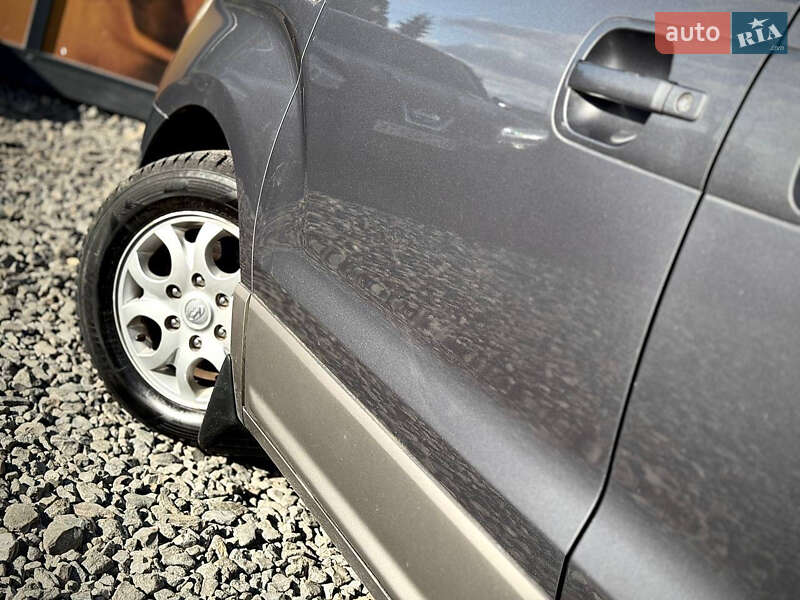 Мінівен Hyundai H-1 2011 в Стрию