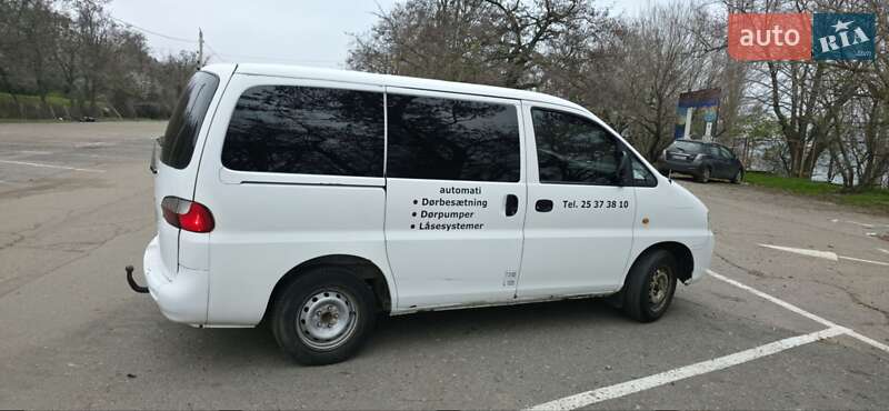 Грузовой фургон Hyundai H-1 2004 в Одессе