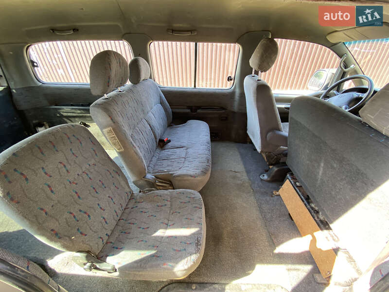 Минивэн Hyundai H-1 2005 в Луцке