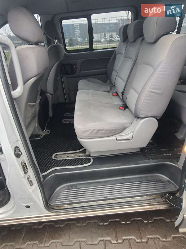 Минивэн Hyundai H-1 2008 в Киеве фото 11 Минивэн Hyundai H-1 2008 в Киеве