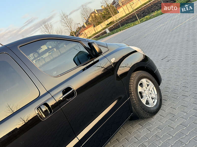 Минивэн Hyundai H-1 2012 в Одессе