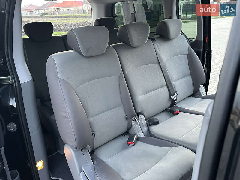 Минивэн Hyundai H-1 2012 в Одессе