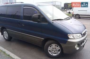 Минивэн Hyundai H-1 2004 в Киеве