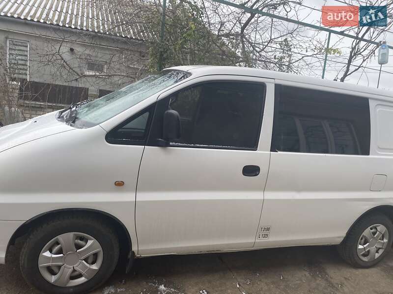 Минивэн Hyundai H-1 2004 в Николаеве фото 2 Минивэн Hyundai H-1 2004 в Николаеве