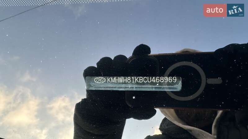 Минивэн Hyundai H-1 2012 в Лубнах