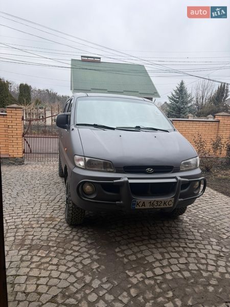 Минивэн Hyundai H-1 1999 в Виннице