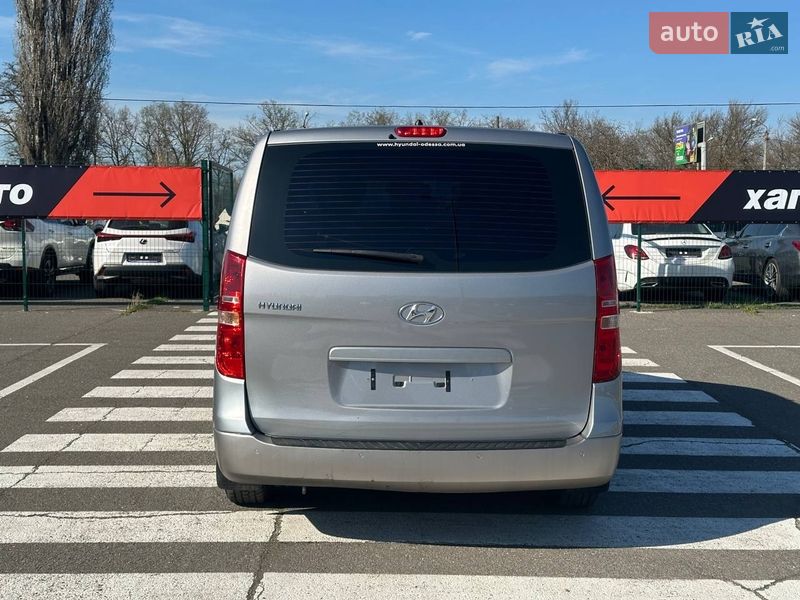 Минивэн Hyundai H-1 2016 в Одессе