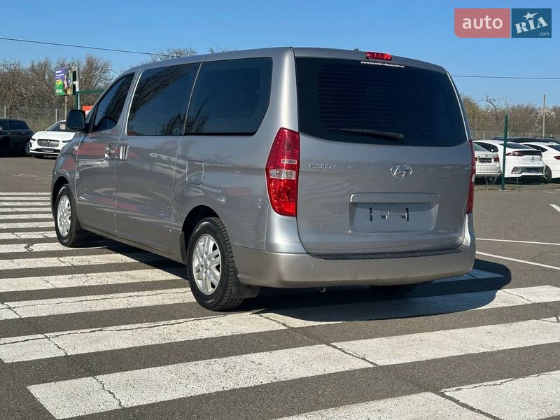 Минивэн Hyundai H-1 2016 в Одессе