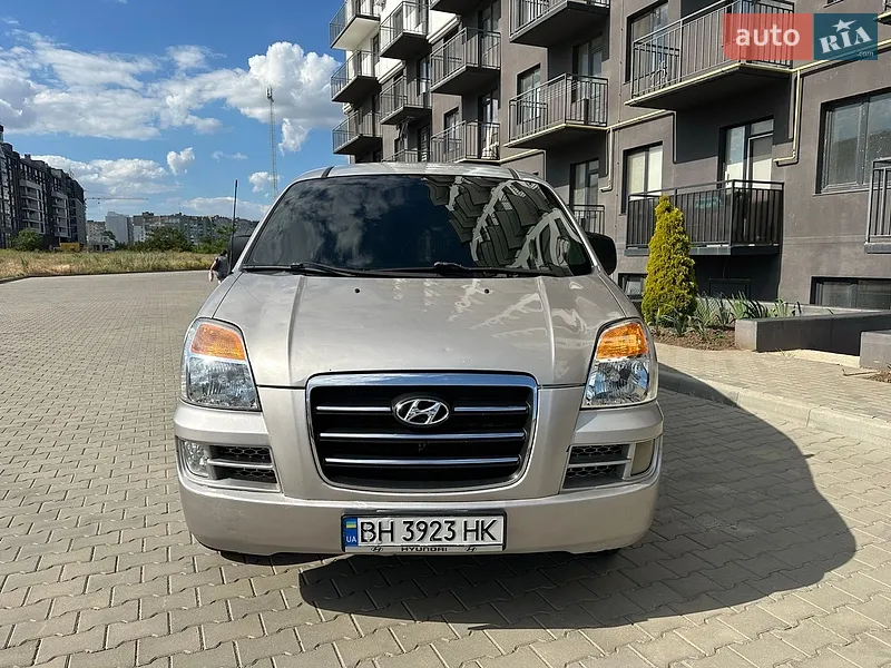 Hyundai H-1 2006