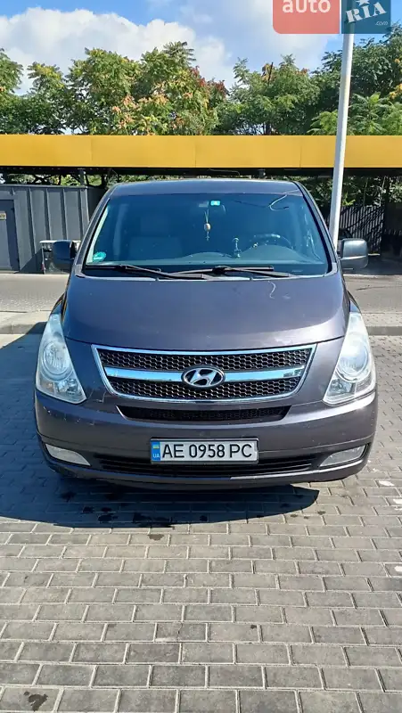Авто H1 (Starex) 2008 VIN KMHWH81JP8U063279 фото оголошення 8 з 41