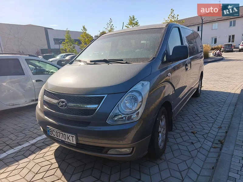 Hyundai H-1